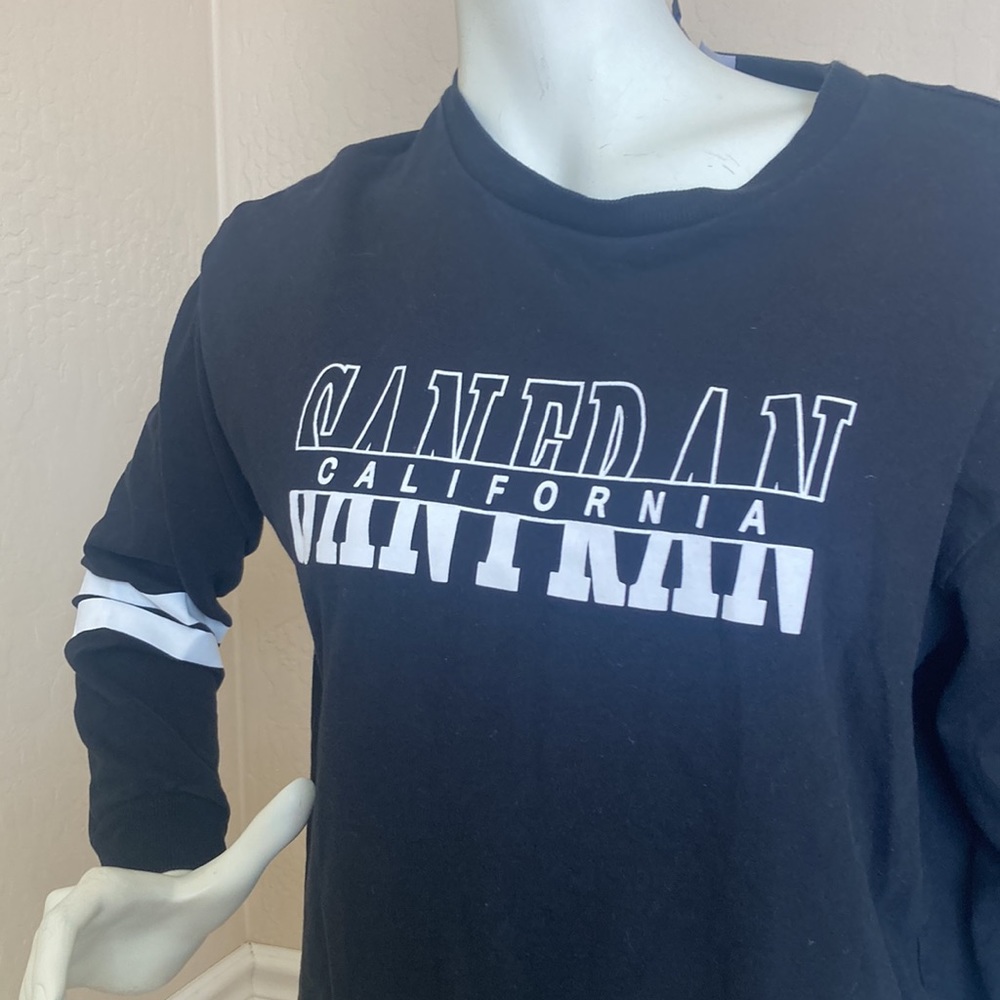 Woman’s sweaters - Picture 2 of 2